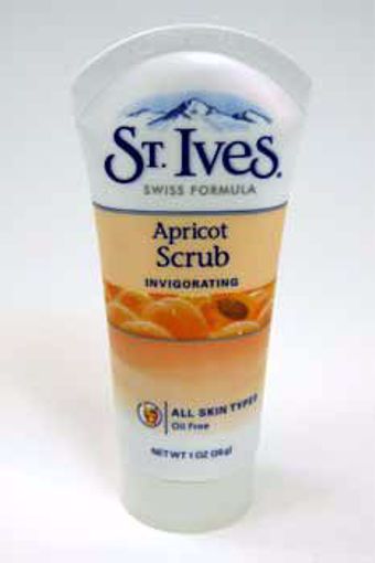 Picture of St. Ives Invigorating Apricot Scrub - 1 oz (24 Units)